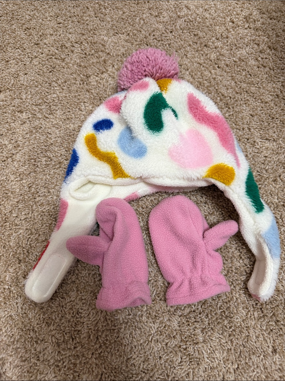Kids Pink & Multicolor Fleece Earflap Hat with Pink Mittens